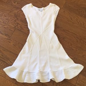 DIANE von FURSTENBERG white cotton knot dress.